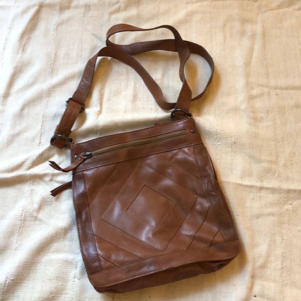 Crossbody Lucky Brand leather bag